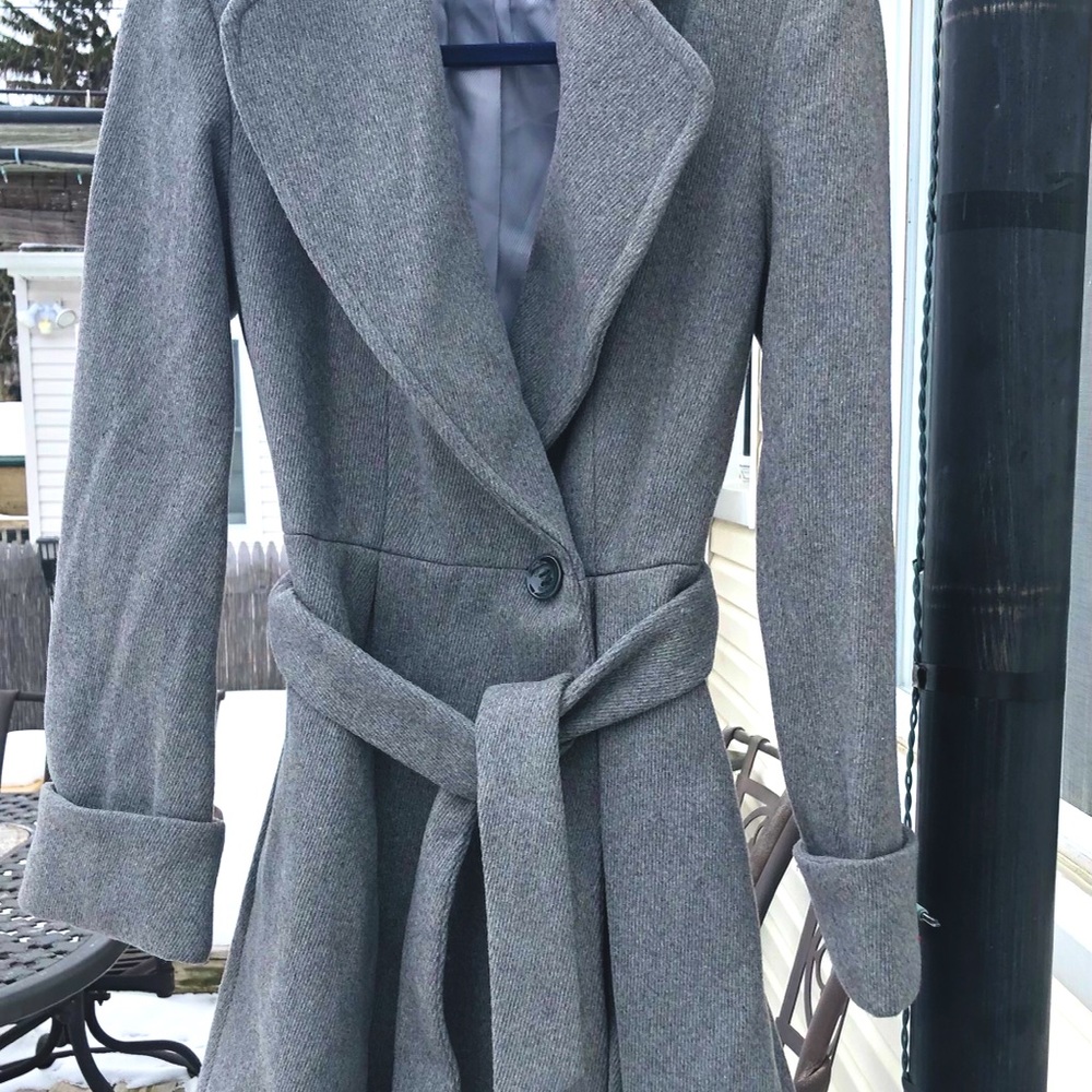 Elegant Gray Women's Coat